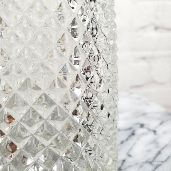 Vintage Italian Crystal Carafe / Decanter with Gold Metal Spout.. - Picture 7 of 9